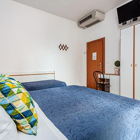 Solaris 3*